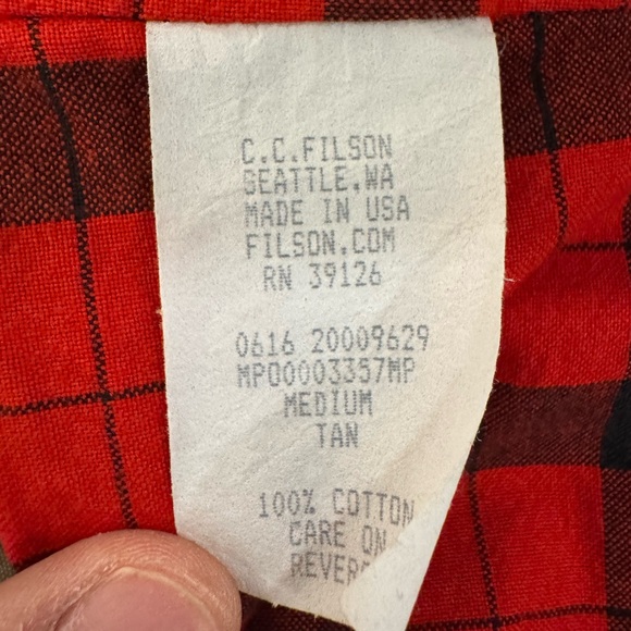 Filson USA Shelter Cloth Short Cruiser - Picture 5 of 9